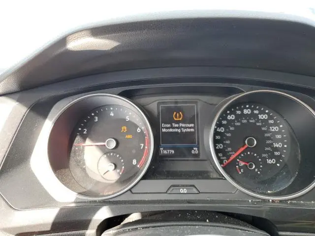 2018 VOLKSWAGEN TIGUAN S  