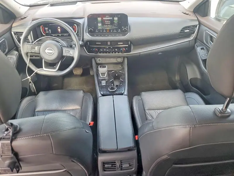 2022 NISSAN ROGUE PLATINUM  