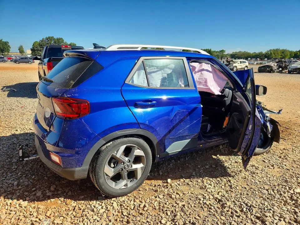 2022 HYUNDAI VENUE SEL  