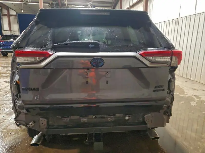 2022 TOYOTA RAV4 XSE  