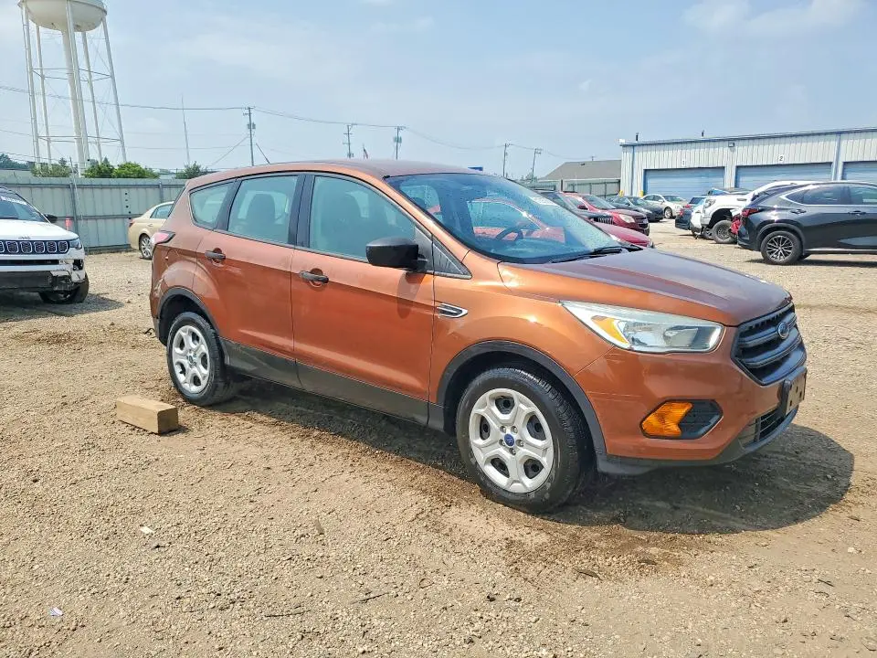 2017 FORD ESCAPE S  