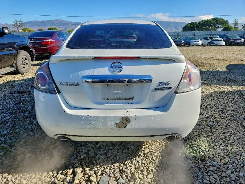 2011 NISSAN ALTIMA BASE  
