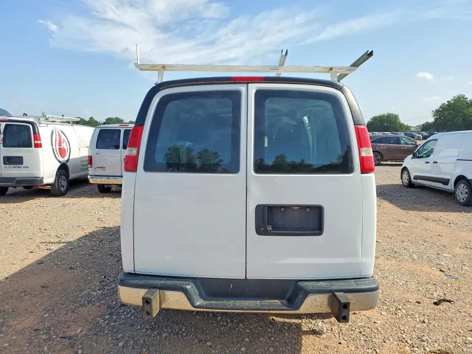 2019 GMC SAVANA G-2500 CARGO ** R&D * PRI FLEET **