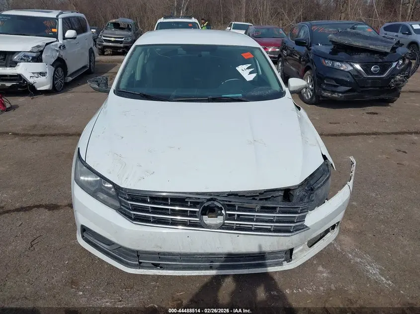 2016 VOLKSWAGEN PASSAT 1.8T S