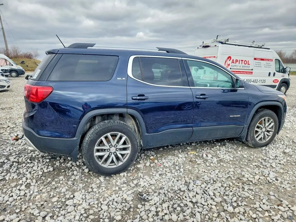 2017 GMC ACADIA SLE  