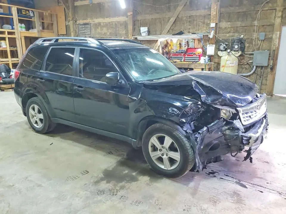 2013 SUBARU FORESTER 2.5X  