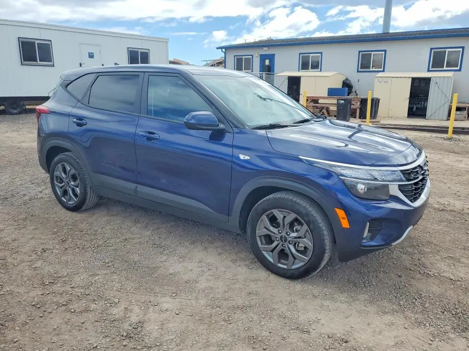 2026 KIA SELTOS LX  