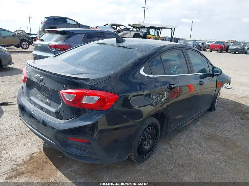 2017 CHEVROLET CRUZE LT AUTO