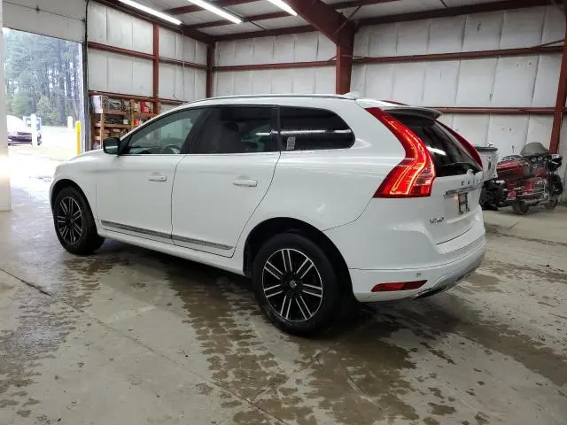 2017 VOLVO XC60 T5 DYNAMIC  