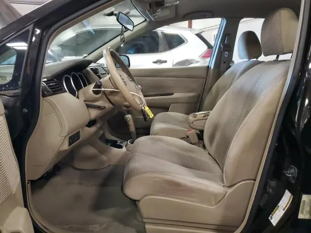 2010 NISSAN VERSA S  