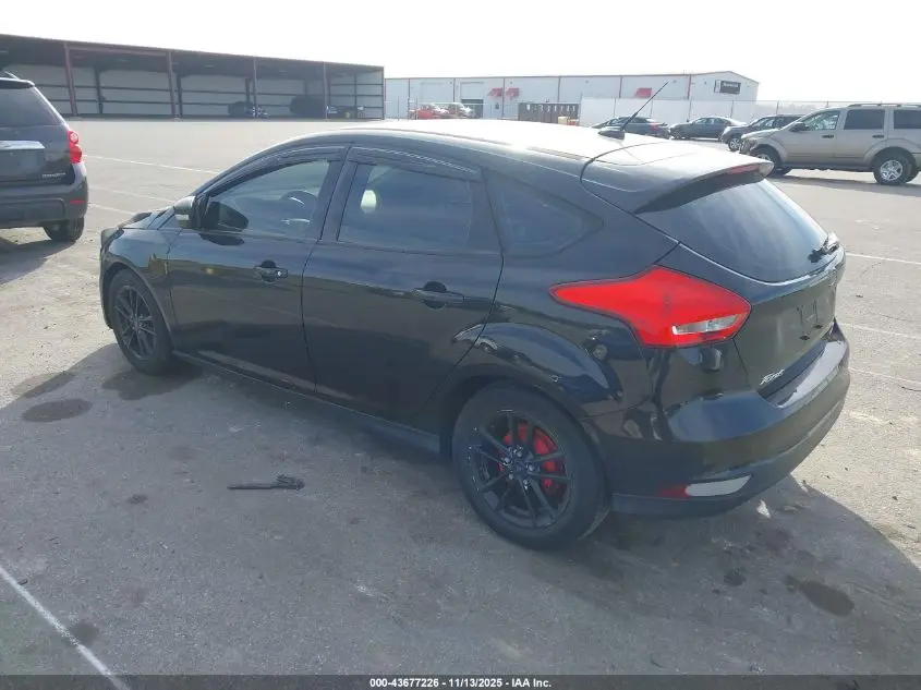 2015 FORD FOCUS SE