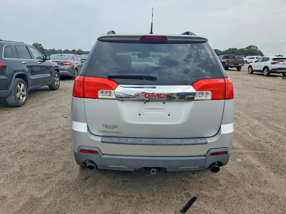 2010 GMC TERRAIN SLE  