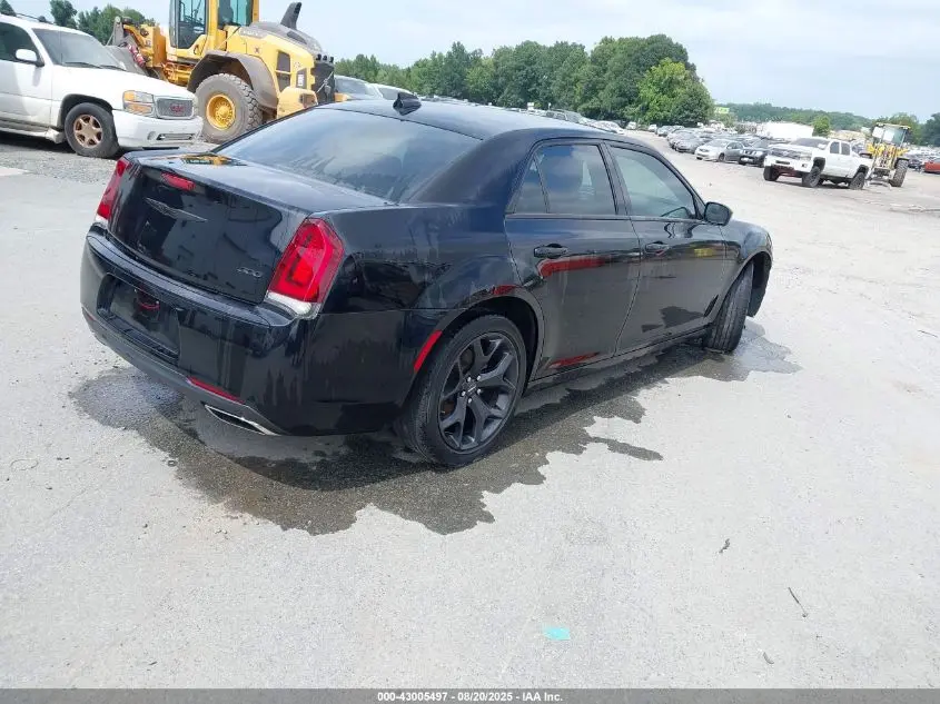 2021 CHRYSLER 300 TOURING