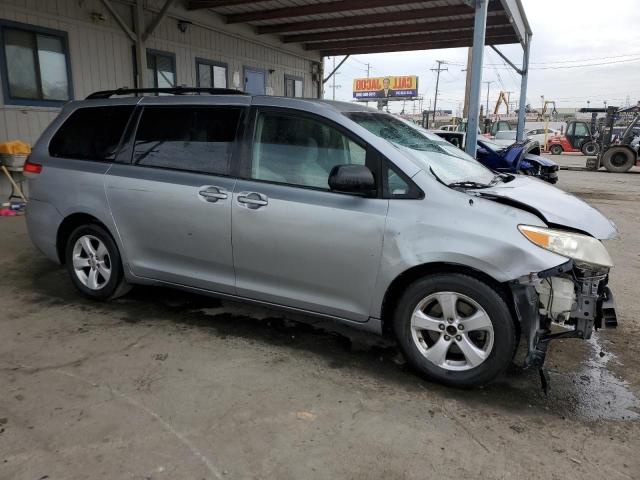 2012 TOYOTA SIENNA LE