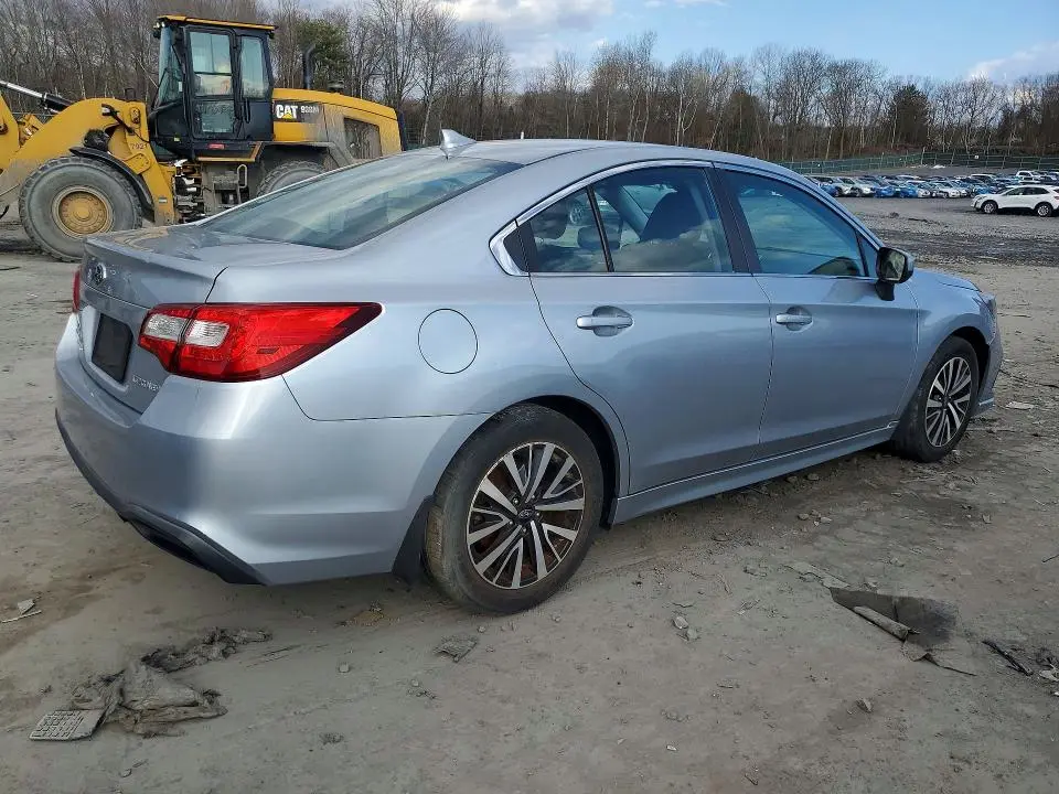 2019 SUBARU LEGACY   