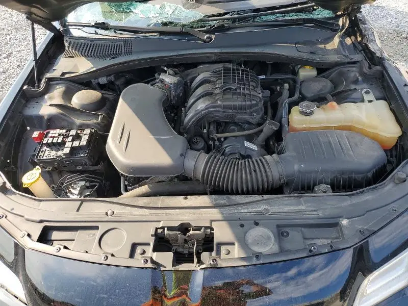 2016 CHRYSLER 300 LIMITED  