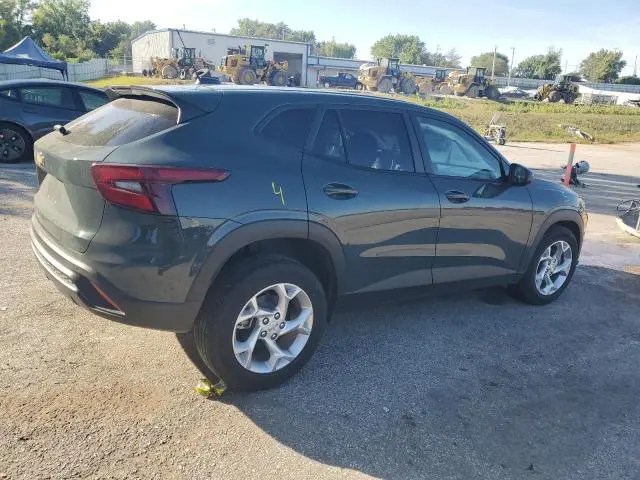 2025 CHEVROLET TRAX LS  