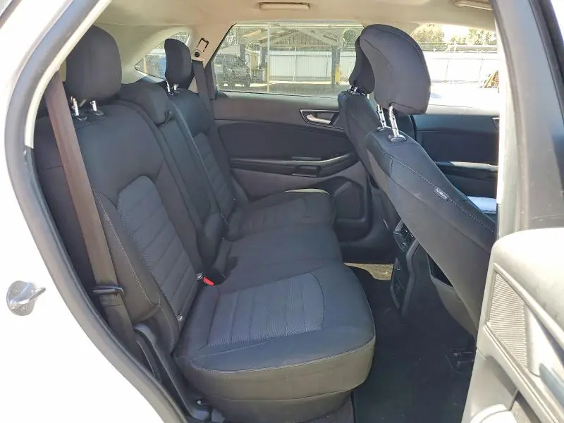 2016 FORD EDGE SE  