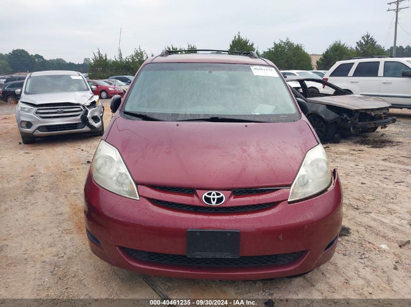 2010 TOYOTA SIENNA LE