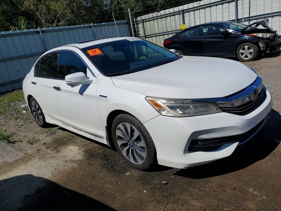 2017 HONDA ACCORD TOURING HYBRID  