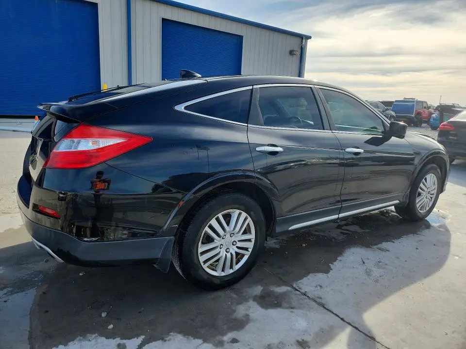 2015 HONDA CROSSTOUR EXL  