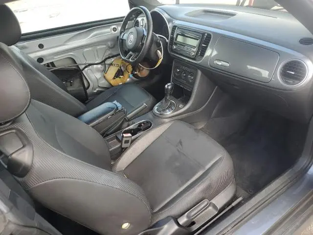 2013 VOLKSWAGEN BEETLE   