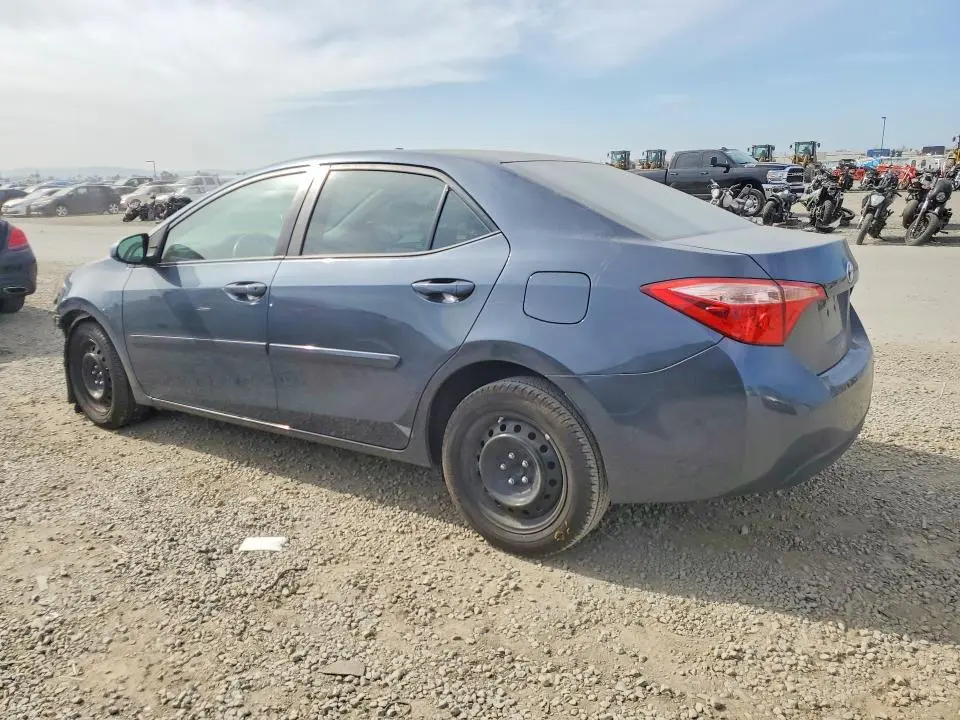 2018 TOYOTA COROLLA LE  