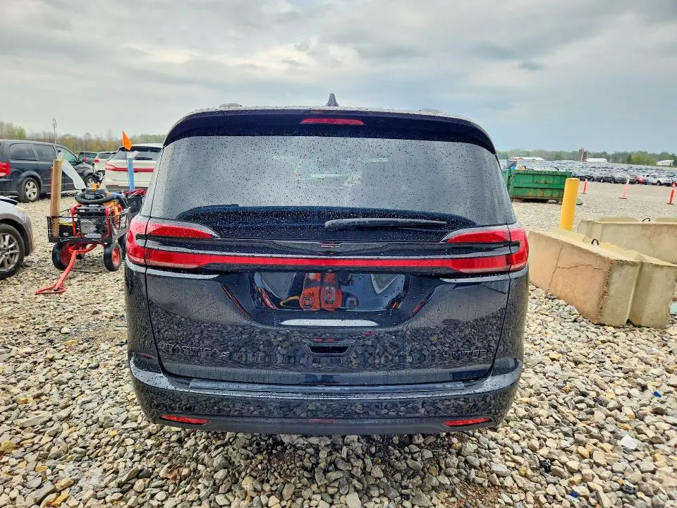 2025 CHRYSLER PACIFICA LIMITED  