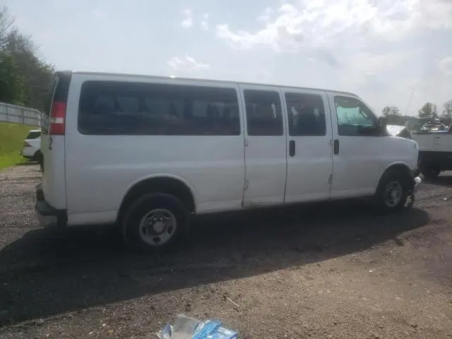 2017 CHEVROLET EXPRESS G3500 LT  