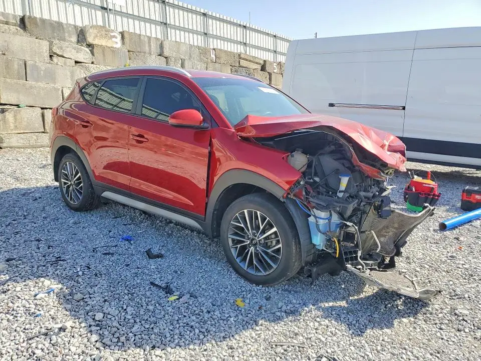 2021 HYUNDAI TUCSON   