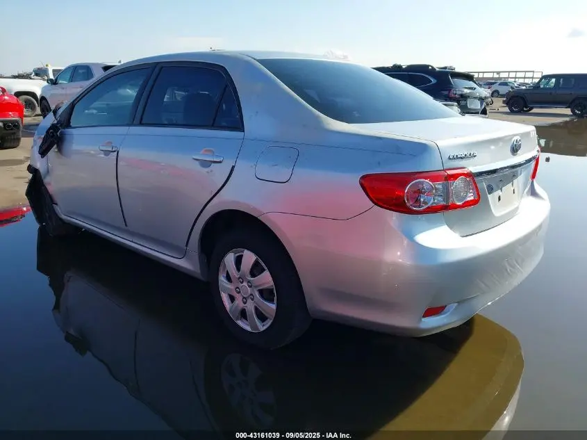 2011 TOYOTA COROLLA LE