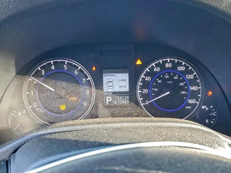 2012 INFINITI G37 BASE  