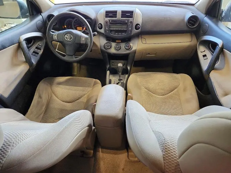 2011 TOYOTA RAV4 BASE  