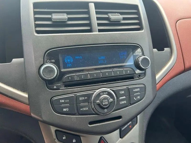 2012 CHEVROLET SONIC LT  