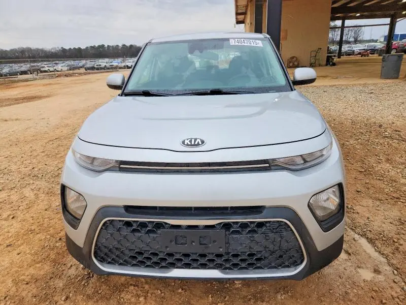 2021 KIA SOUL S  