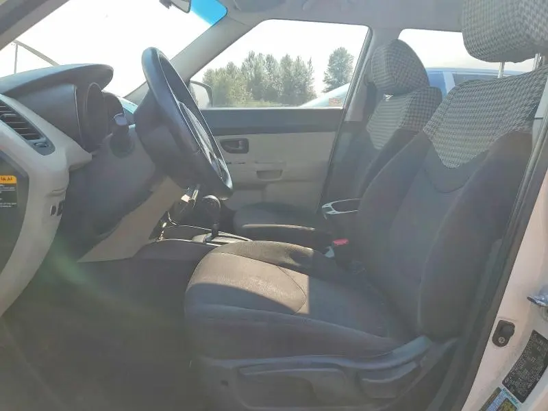 2010 KIA SOUL +  