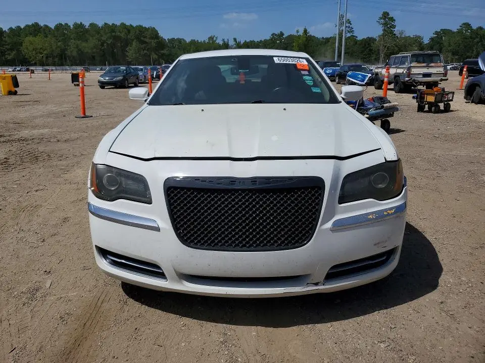 2014 CHRYSLER 300   