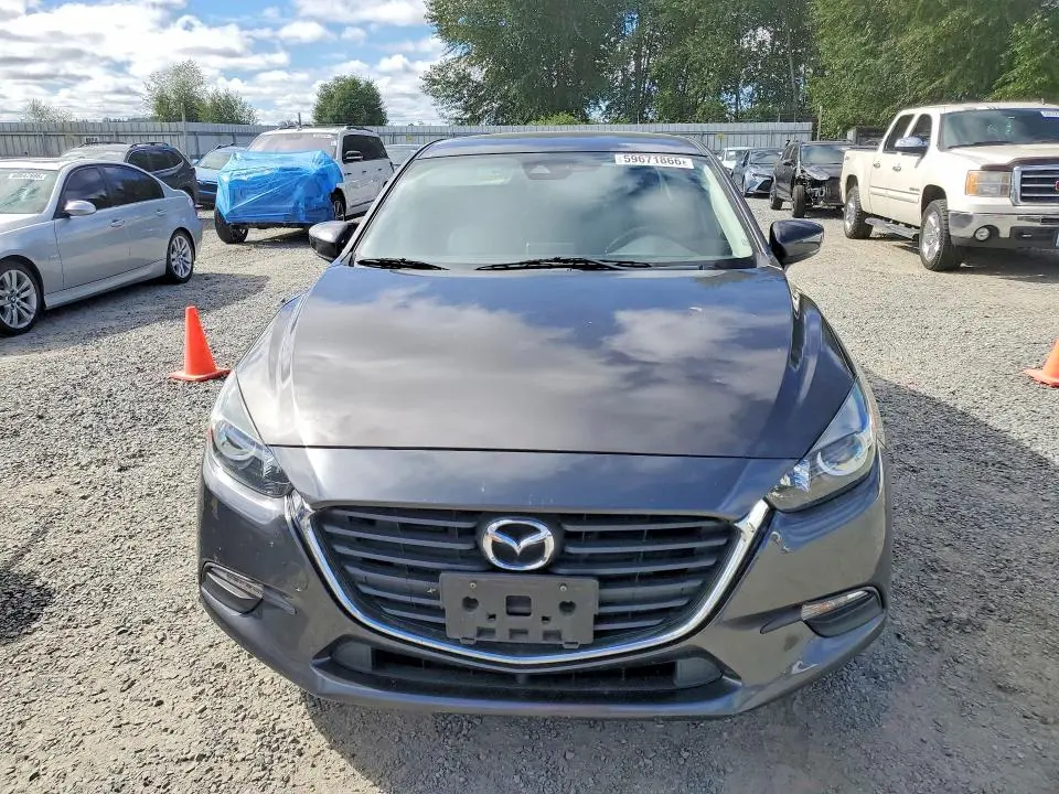 2018 MAZDA 3 TOURING  