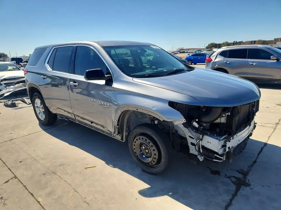 2020 CHEVROLET TRAVERSE LS  