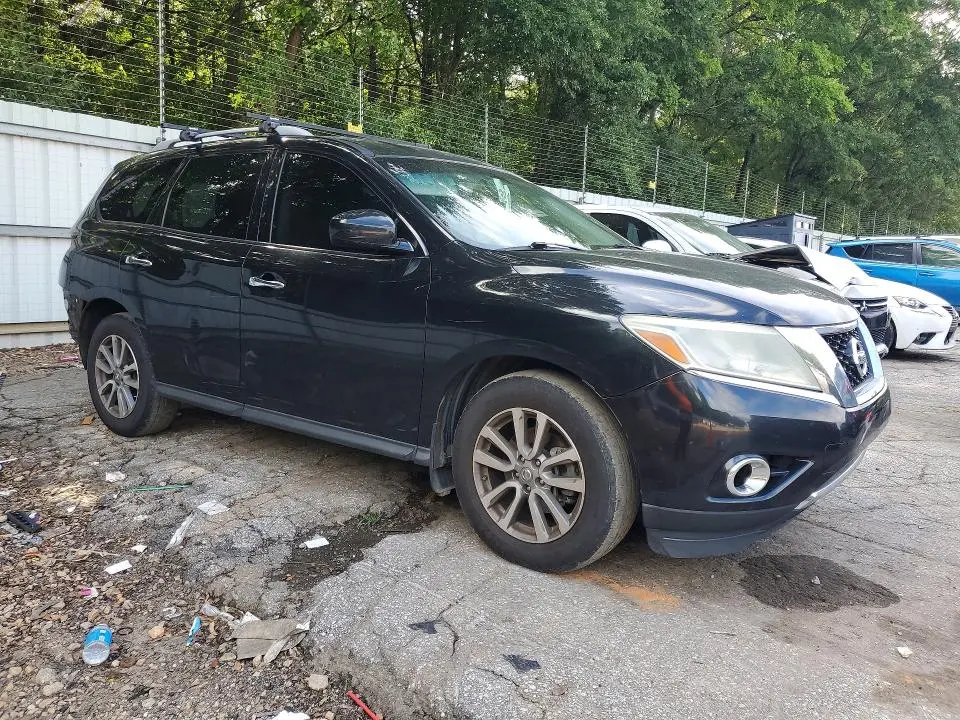 2016 NISSAN PATHFINDER SV  