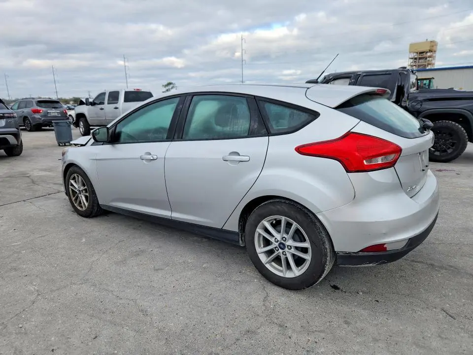 2017 FORD FOCUS SE  