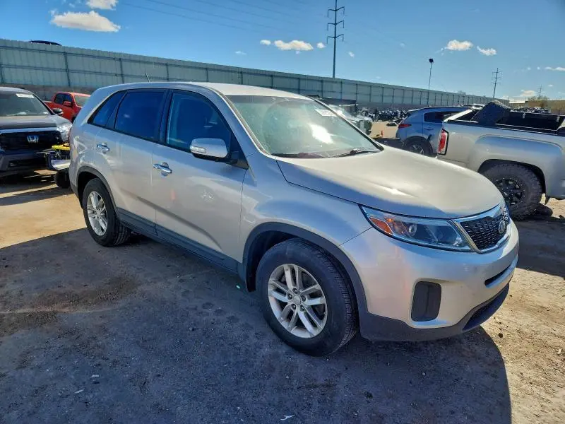 2014 KIA SORENTO LX  