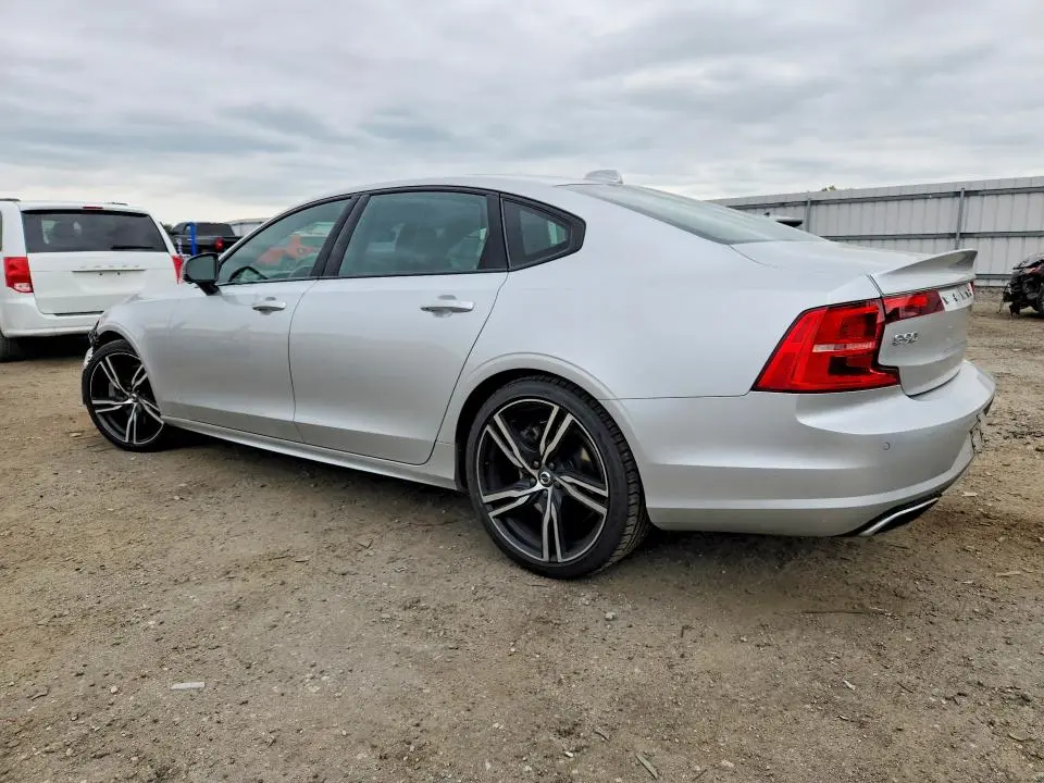 2020 VOLVO S90 T6 OCEAN RACE  