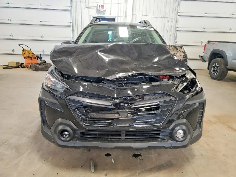 2025 SUBARU OUTBACK   