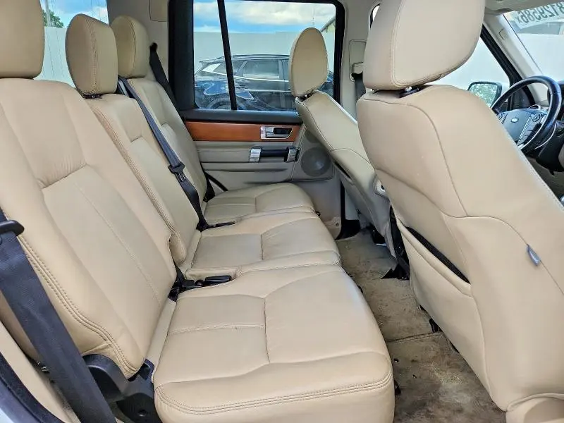 2011 LAND ROVER LR4 HSE LUXURY  