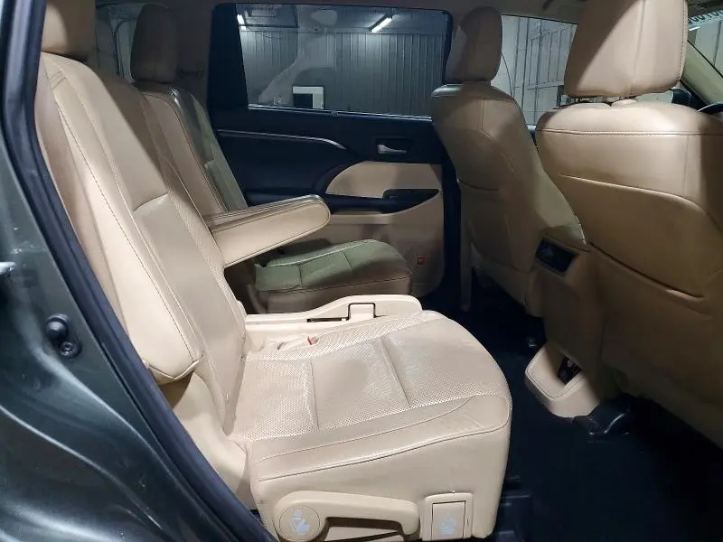 2015 TOYOTA HIGHLANDER LIMITED  