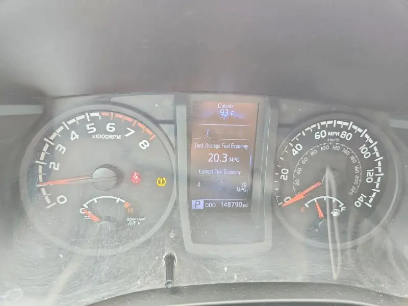 2018 TOYOTA TACOMA SR  