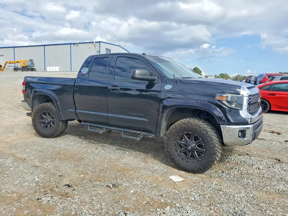 2019 TOYOTA TUNDRA SR5  