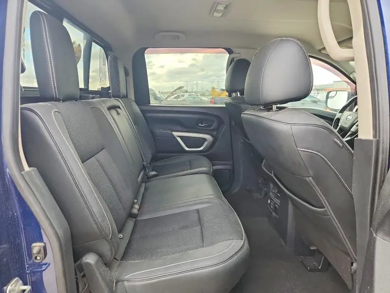2019 NISSAN TITAN   