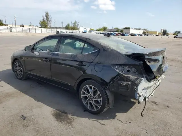 2020 HYUNDAI ELANTRA SEL  